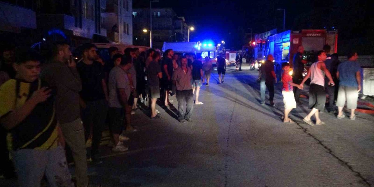 Malatya’da şantiyede yangın paniği: Mahalleli sokağa döküldü