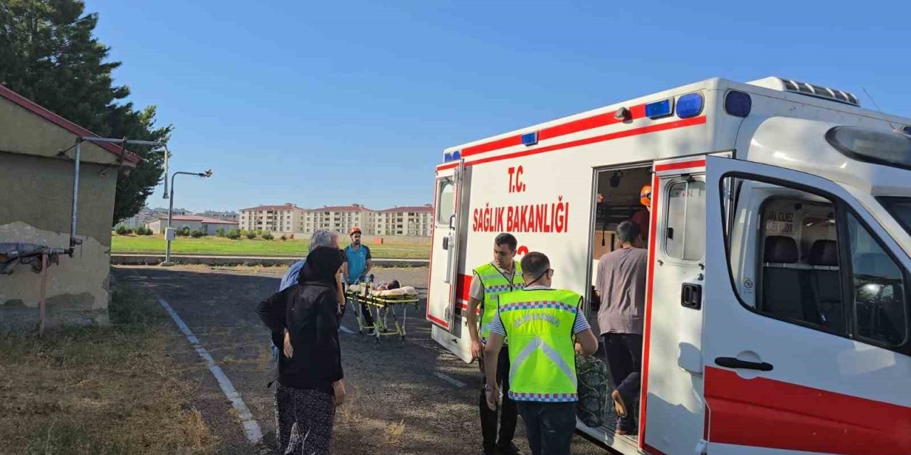 Bingöl’de zehirlenen şahıslar için ekipler seferber oldu