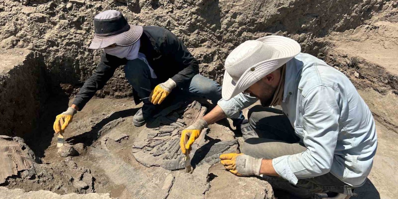 Eski Van Şehri’nde 1. Dünya Savaşı’nın izleri: Gülle ve çok sayıda mermi kovanı bulundu