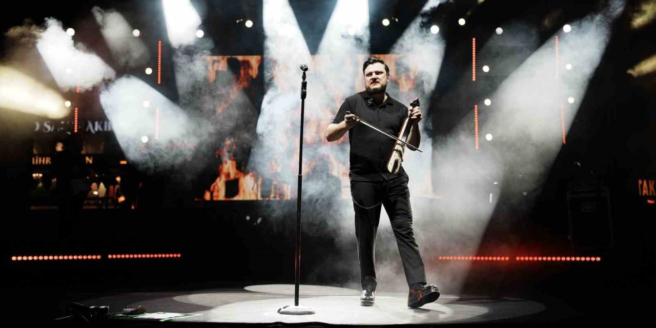 Erzincan’da kemençe eşliğinde Karadeniz ezgileri yankılandı