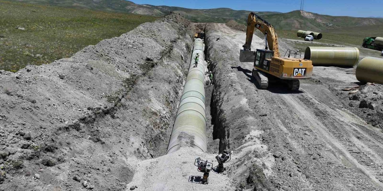 Erzincan Turnaçayırı Barajı Sulaması inşaatında çalışmalar devam ediyor