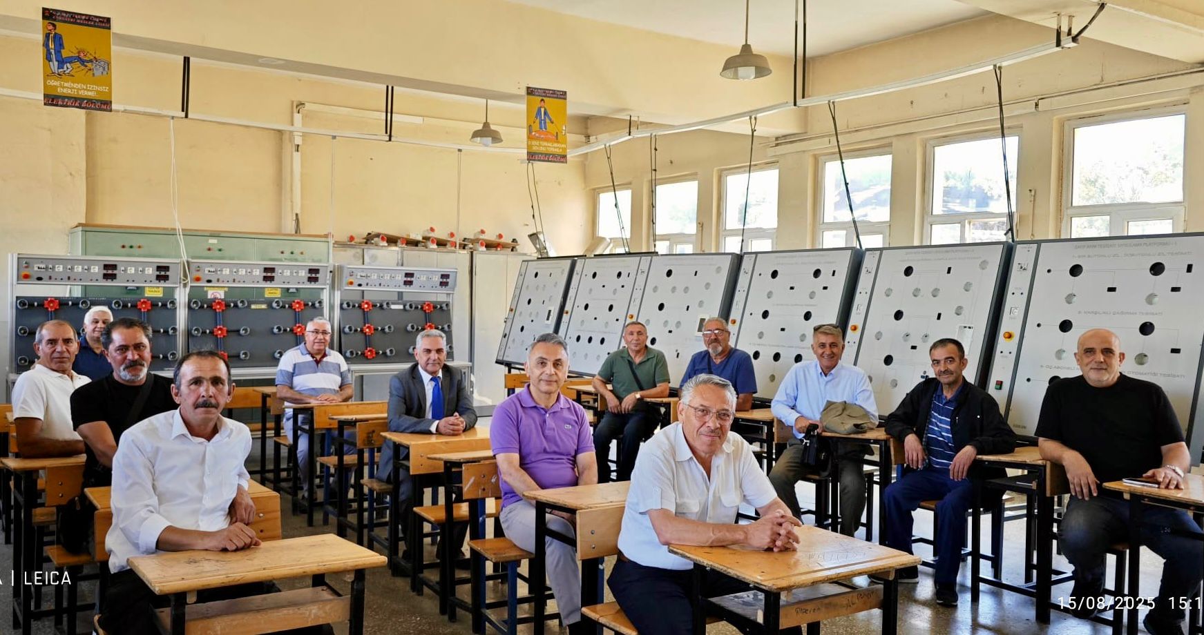 40 Yıl Sonra Aynı Sıralara Oturdular