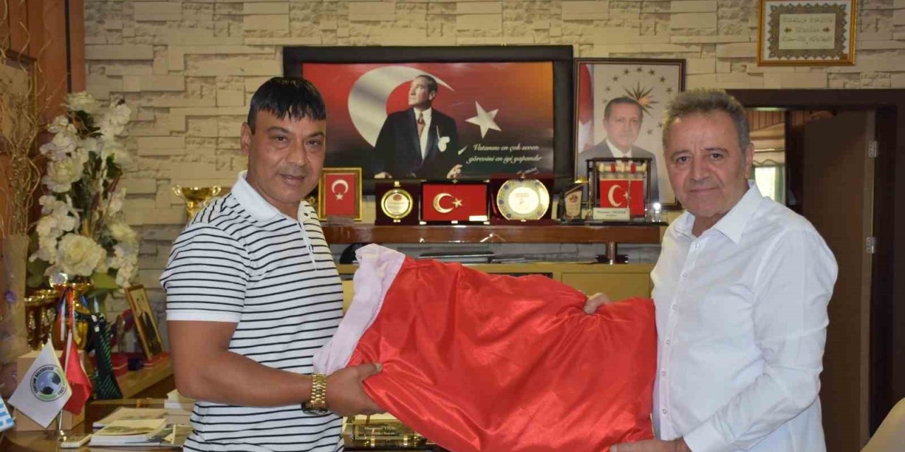 Sönmez’den Tortum Belediye Başkanı Yiğider’e ziyaret