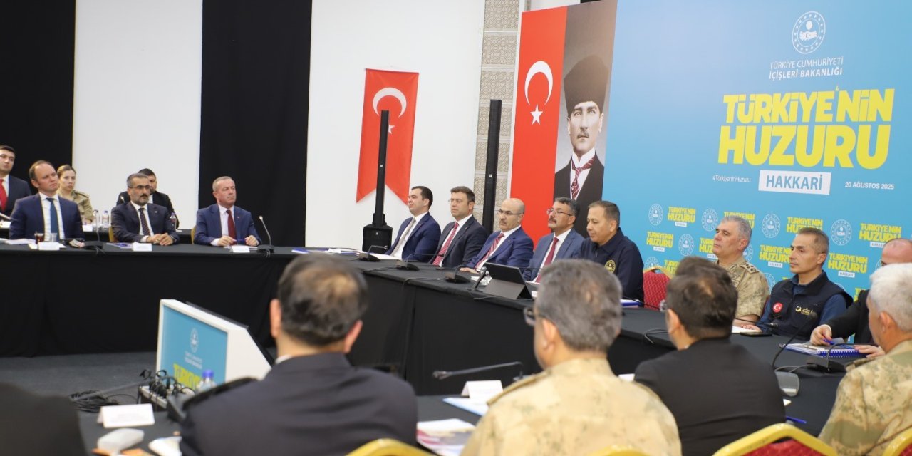 İçişleri Bakanı Ali Yerlikaya Hakkari’de