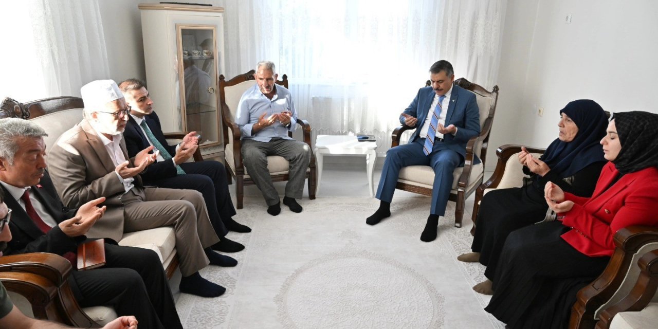 Vali Çiftçi’den şehit ailesine ziyaret