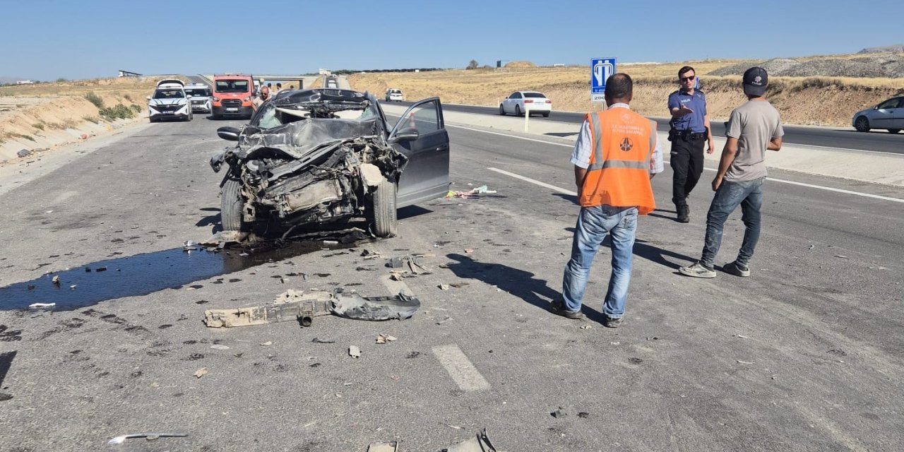 Malatya’da kamyon ile otomobil çarpıştı: 1 ölü