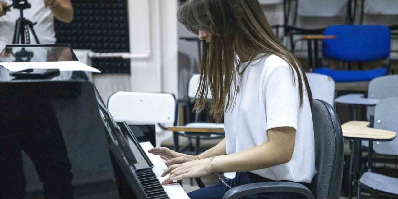 EBYÜ’de özel yetenek sınavları yapıldı