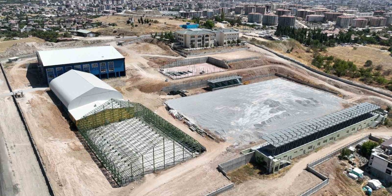 Malatya Büyükşehir Belediyesi’nden spora büyük yatırım