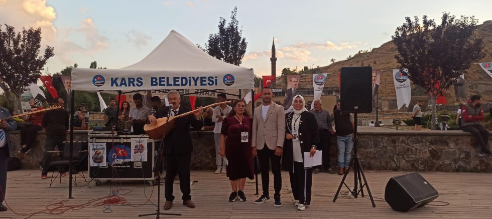 Kars’ta “Sözün ve Sazın İzinde: Âşıklar ve Şairler Şöleni” Düzenlendi