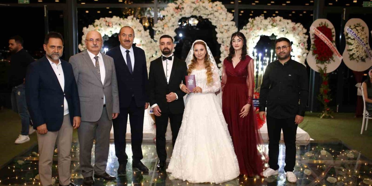 Kavaz ailesinin mutlu günü