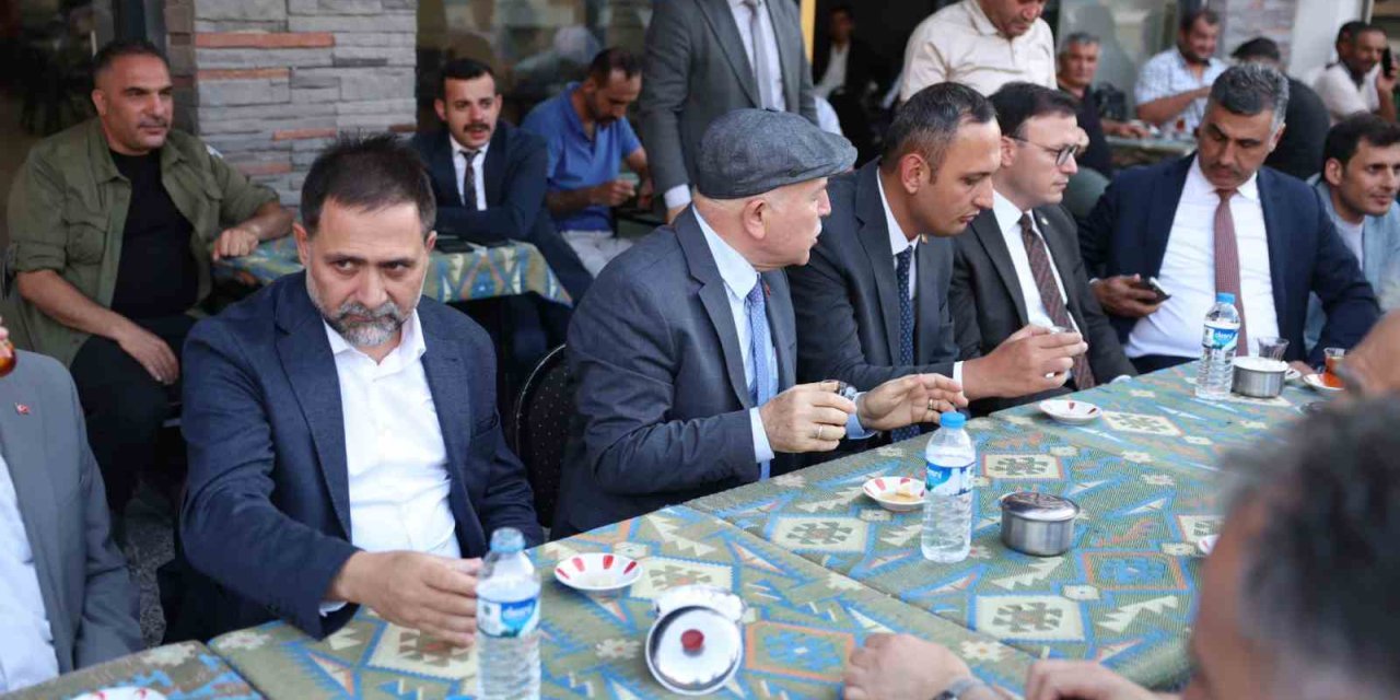 Sekmen ve Uçar saha gezisinde