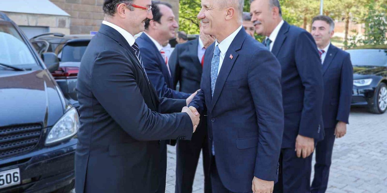 Bölge üniversiteleri Ahlat’ta bir araya geldi