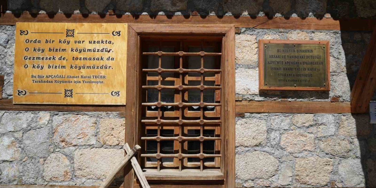 Şair Tecer’in köyü, gezginler ve fotoğraf tutkunlarının ilgisini çekiyor