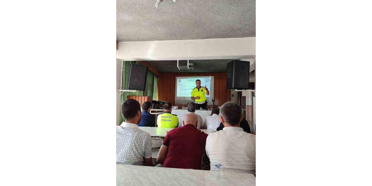 Elazığ’da servis şoförlerine trafik ve güvenlik eğitimi
