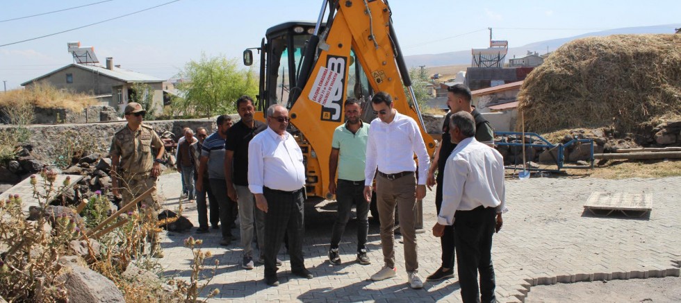Kaymakam Semiz, köy yollarını inceledi