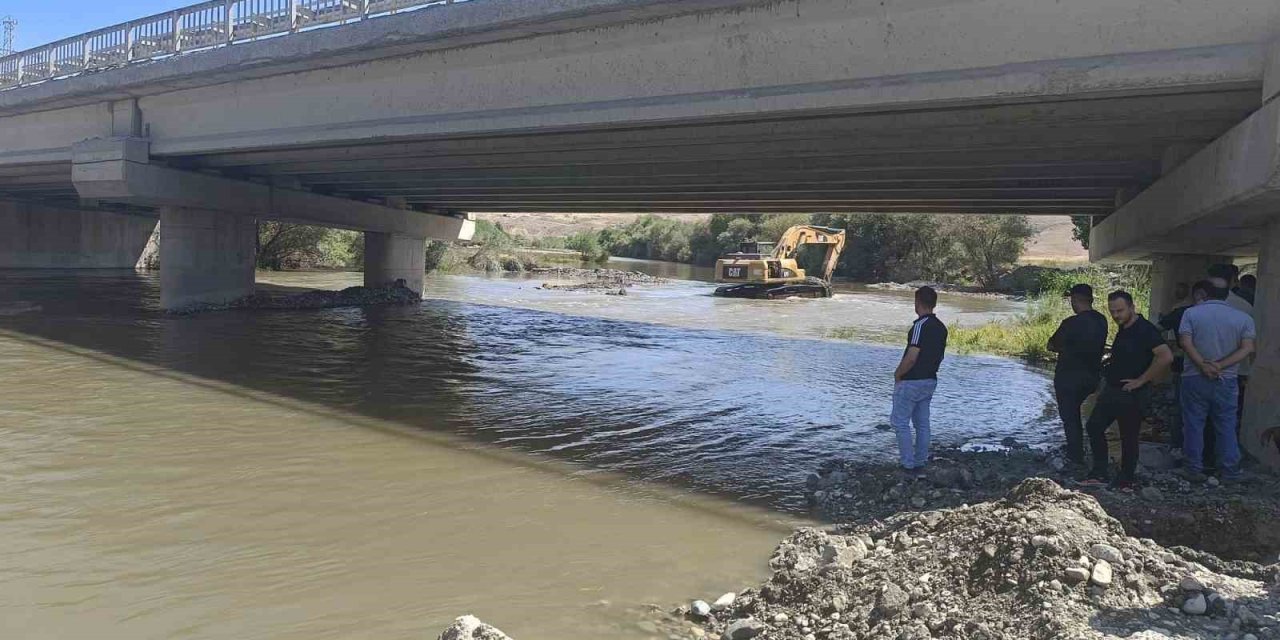 Kayıp kadın yolcuya ulaşılmaya çalışılıyor