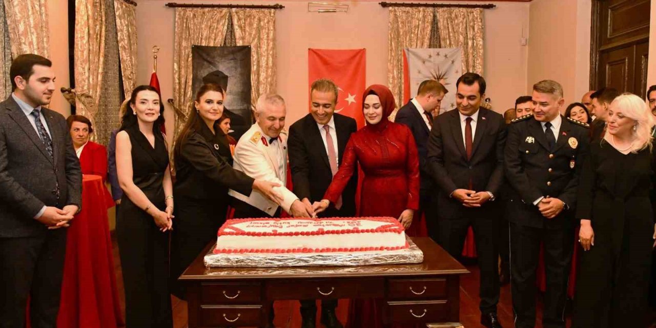 Ardahan Valiliği’nden 30 Ağustos Zafer Bayramı resepsiyonu