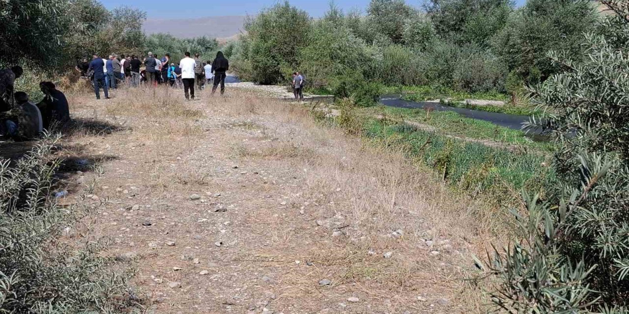 Karasu Nehri’nde kaybolan kadın yolcunun cesedine ulaşıldı