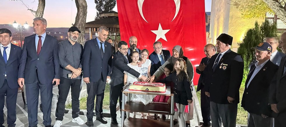 Kars'ta 30 Ağustos Zafer Bayramı resepsiyonu düzenlendi