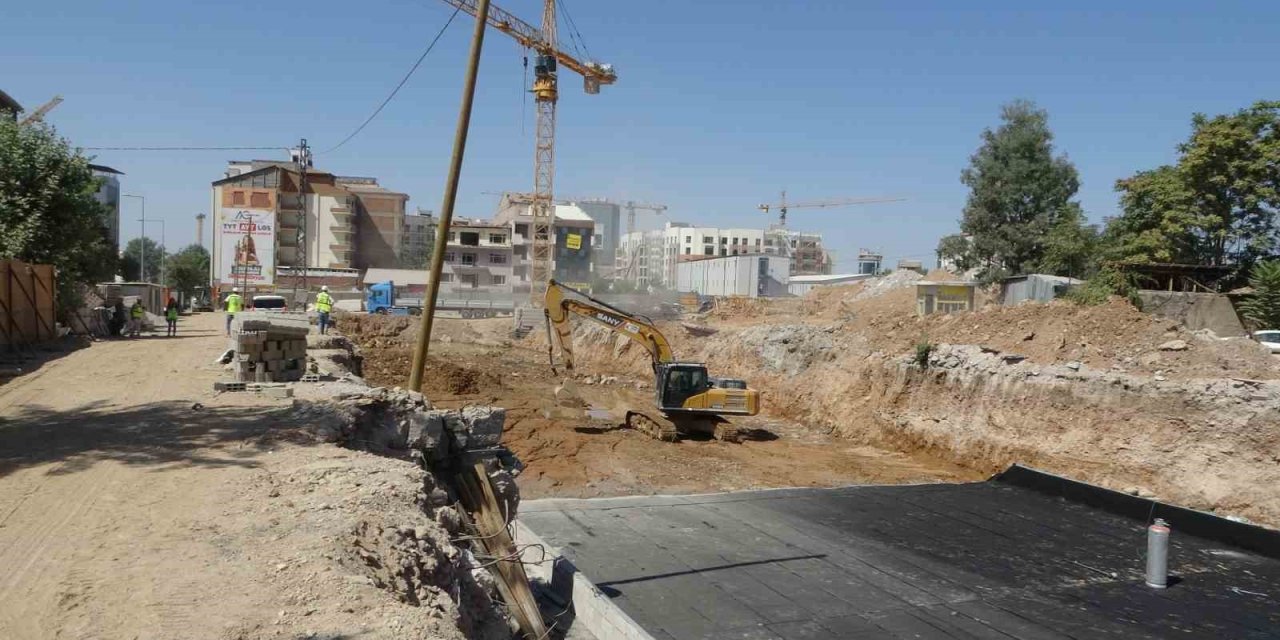 Şantiyede iş kazası: 1 yaralı