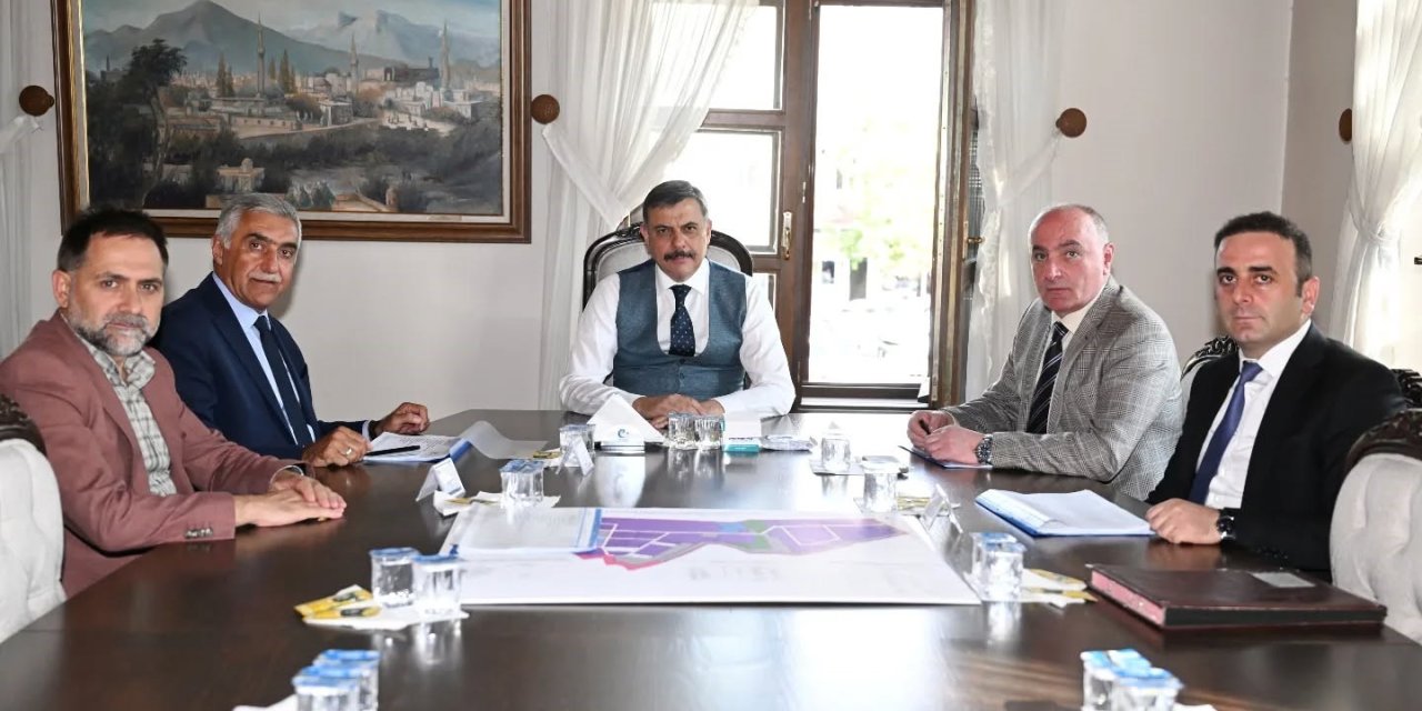 İkinci OSB’de yönetin toplandı