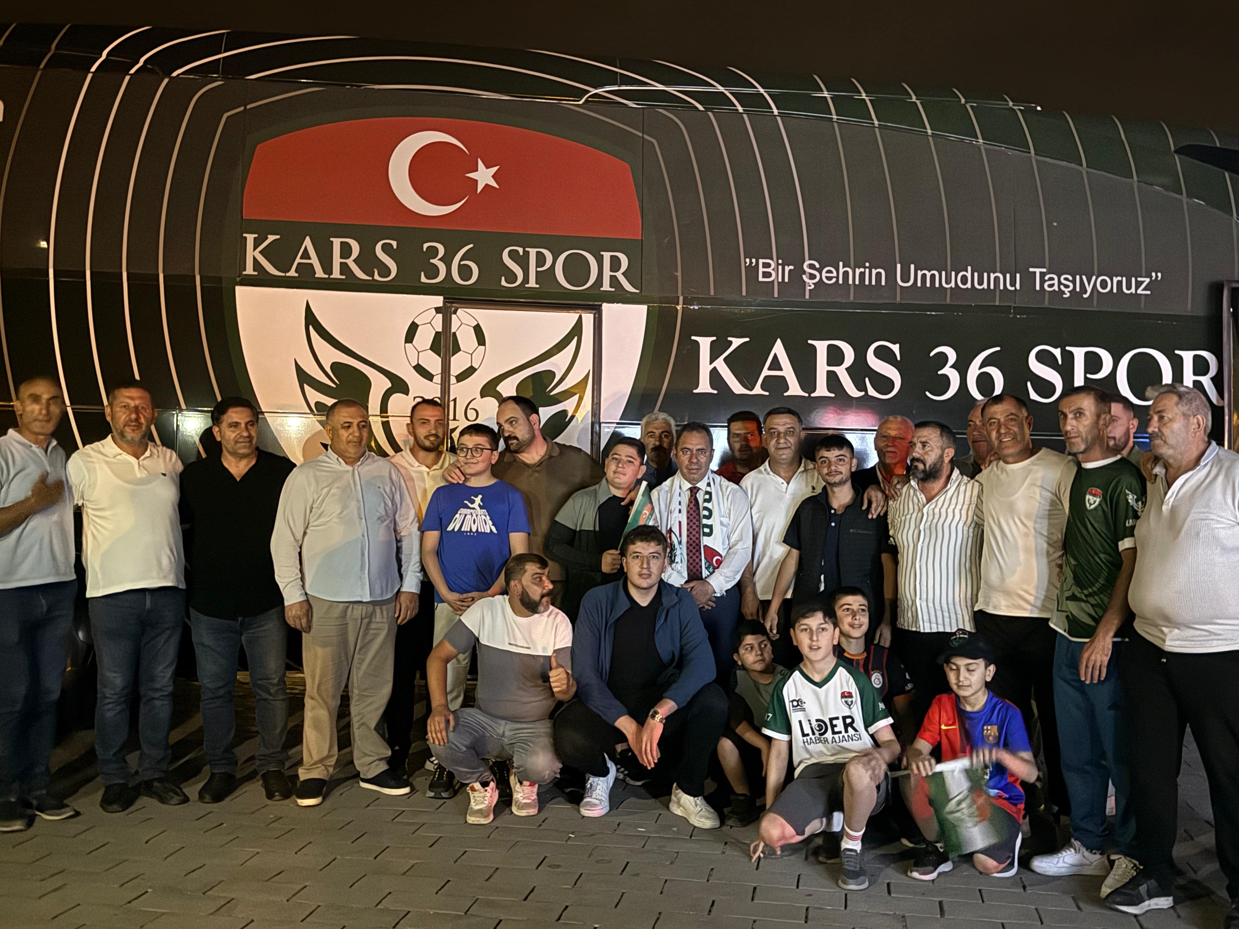Kars 36 Spor'un yeni takım otobüsü coşkuyla karşılandı!