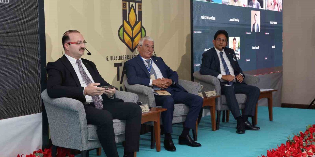 Rektör Hacımüftüoğlu, 6. Uluslararası yerel yönetimler tarım kongresinde panelist olarak yer aldı