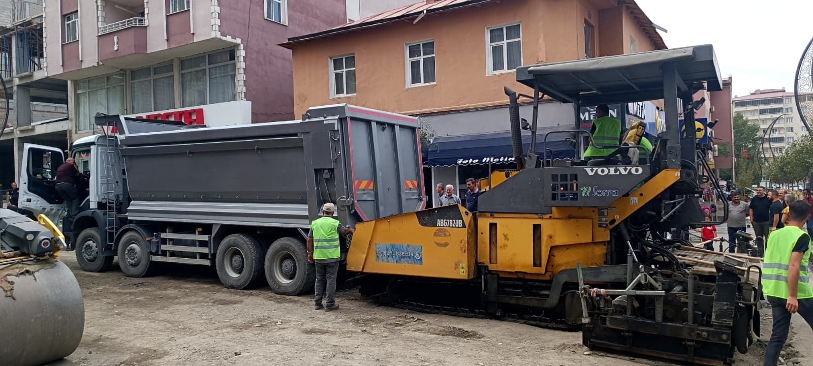 Kağızman’da doğalgaz çalışması sonrası belediye harekete geçti