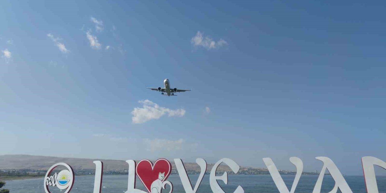 Van Ferit Melen Havalimanı 3 aylık bakıma giriyor