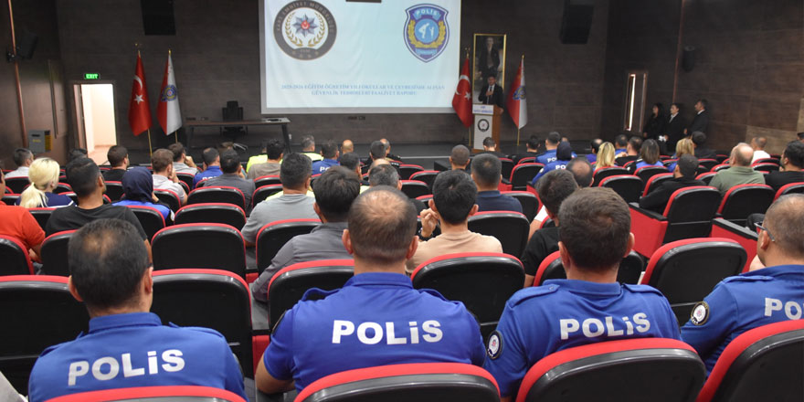 Kars’ta okul güvenliği için bilgilendirme toplantısı düzenlendi