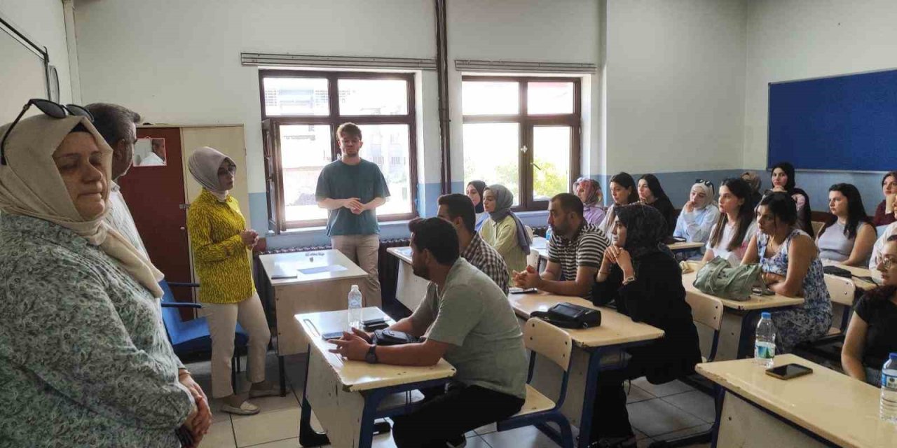 Patnos ilçe Milli Eğitim Müdürü Zeynep Oğuz Çam’dan köy okullarına ziyaret