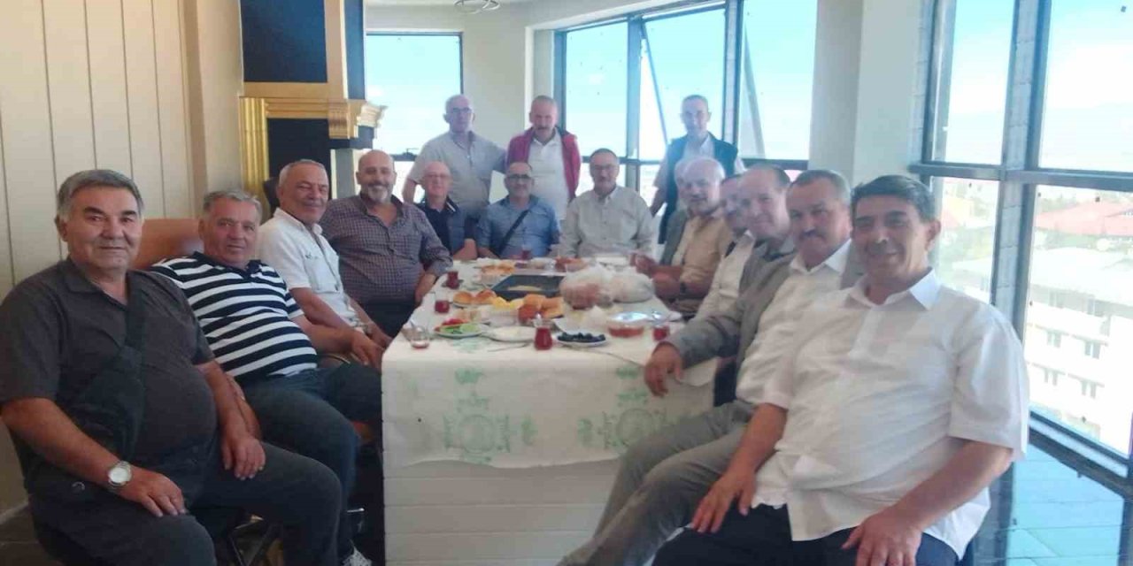 Tertipler Erzurum’da buluştu