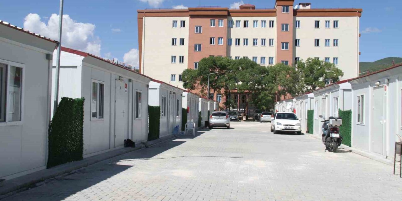 Fay hatlarının kesişim noktasındaki Tunceli, 12 konteyner kent ile afete karşı hazır