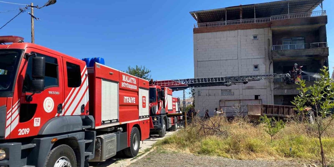 Malatya’da ev yangını korkuttu