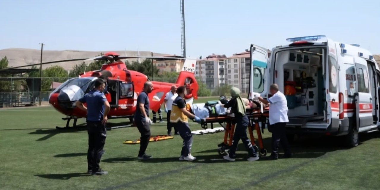 Traktörden düşen şahıs ambulans helikopterle hastaneye sevk edildi