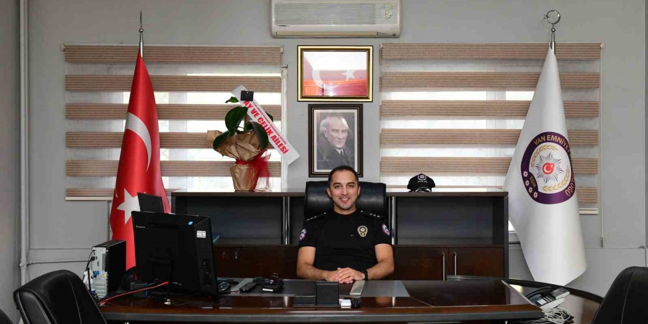 Çatak Emniyet Amirliğine Ahmet Erdem Çelik atandı