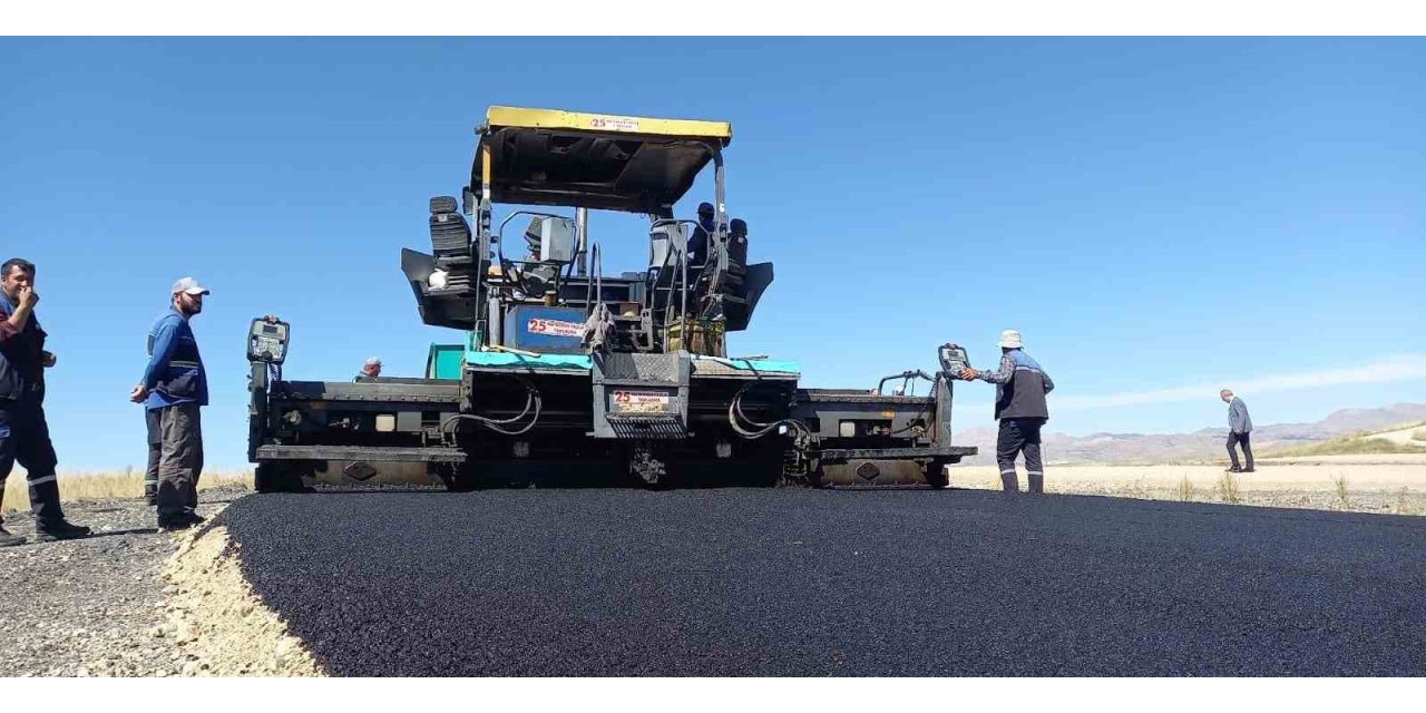 Kandilli Biathlon pistinin asfaltı yenileniyor