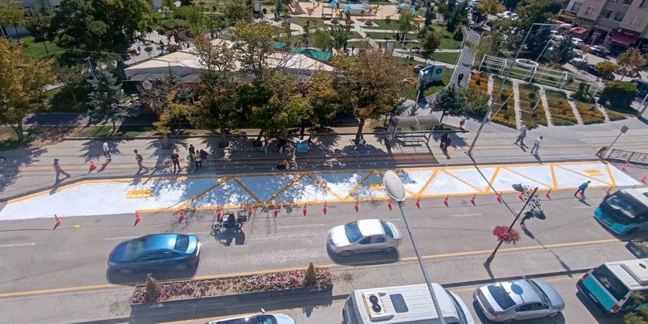 Van’da otobüs durakları modern görünümüne kavuşuyor