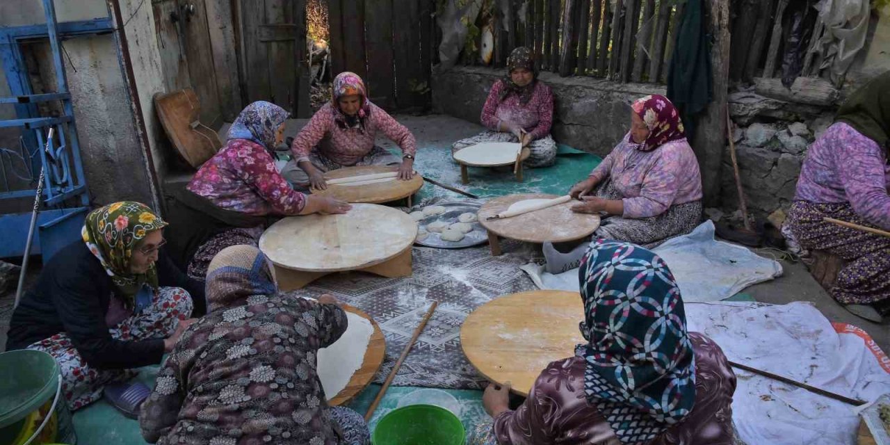 Erzincan’da paranın geçmediği gelenek devam ediyor