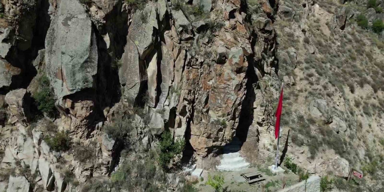 Yaz kış sıfır derece: Soğukluk mağarası ilgi odağı