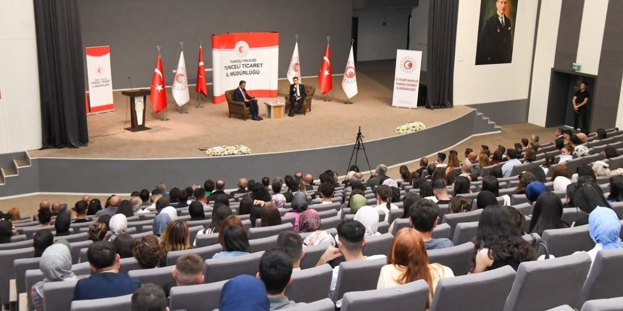 Vali Aygöl, gençlerle buluştu