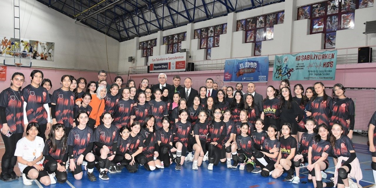 Erzurum GSİM sporda zirveyi çok sevdi