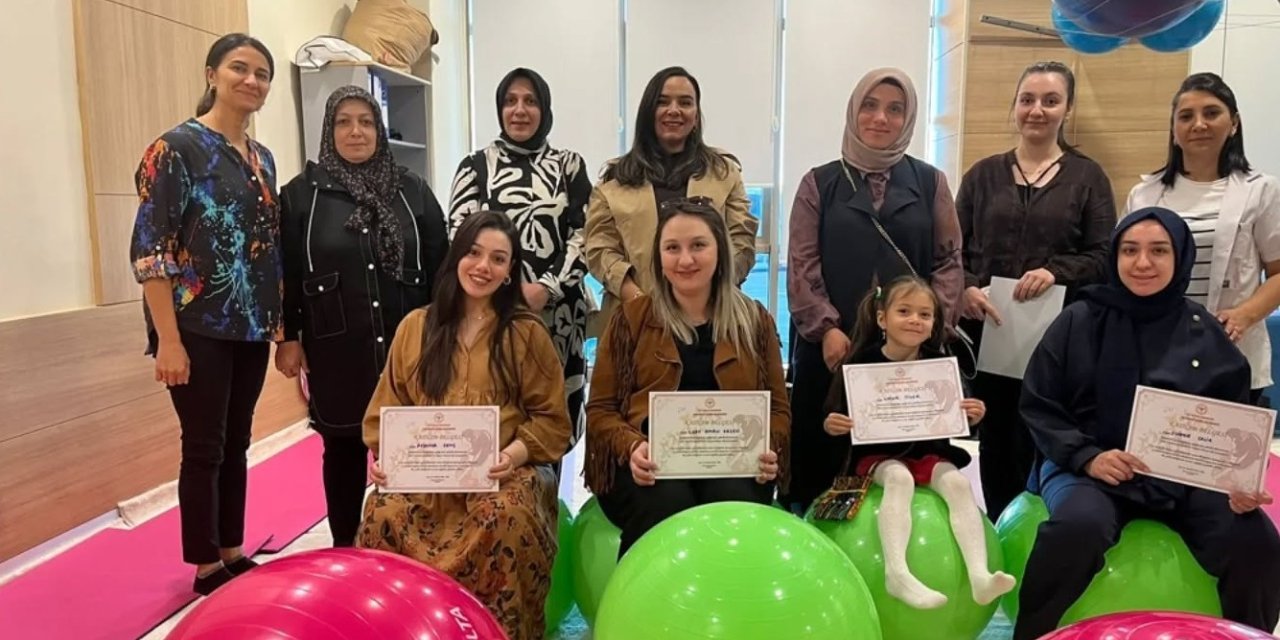 Gebe Okulu mezunlarını verdi