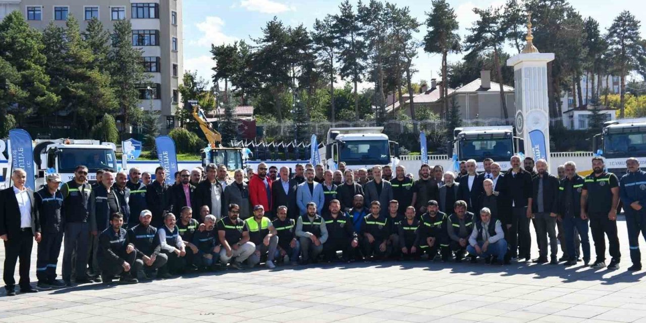 Yakutiye Belediyesi araç filosunu güçlendirdi