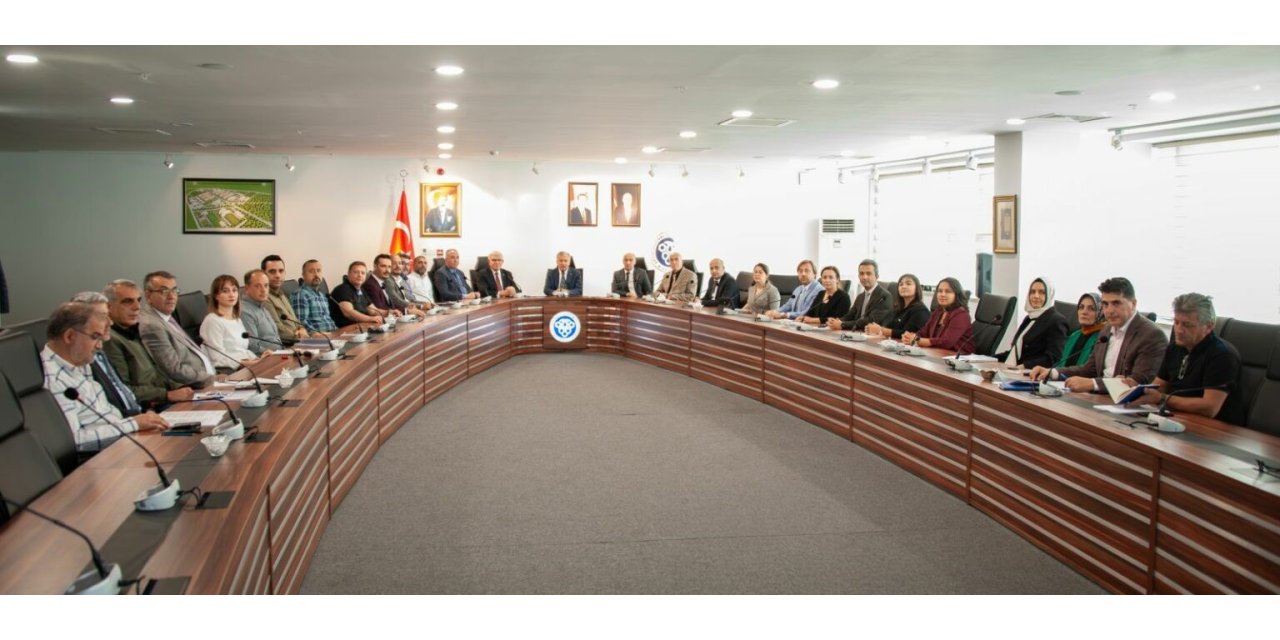 EBYÜ’de Kurumsal Değerlendirme Toplantısı yapıldı