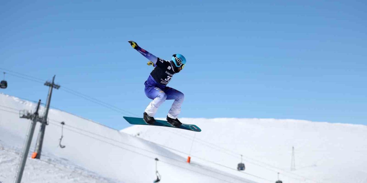 2026 Snowboard Dünya Kupası yeniden Erzurum’da