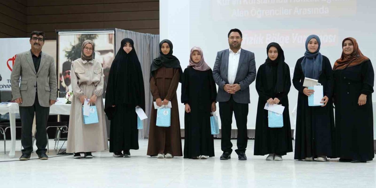 Erzincan’da 2025 Yılı Hafızlık 3. Bölge Yarışması yapıldı