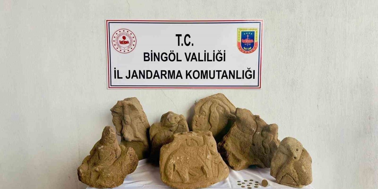 Bingöl’de jandarma ekipleri eski eser ele geçirdi