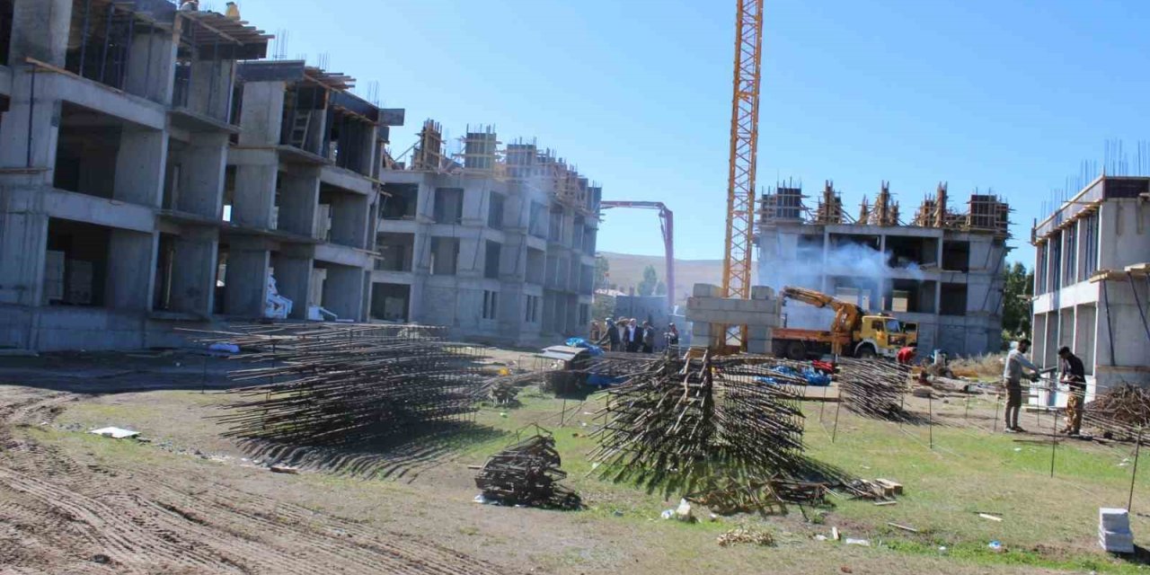 Çıldır da 2. etap TOKİ hızla yükseliyor