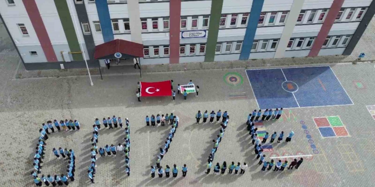 Aşkale’de ortaokul öğrencilerinden Gazze’ye duygusal destek